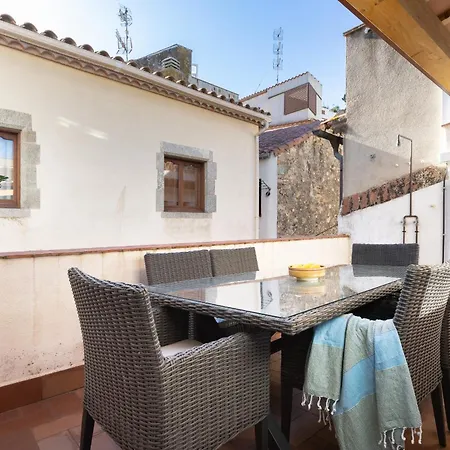 Lets Holidays House Close To The Castle Holiday home