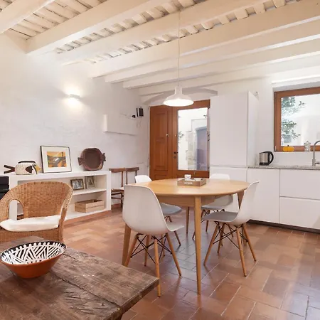 Holiday home Lets Holidays House Close To The Castle Tossa de Mar